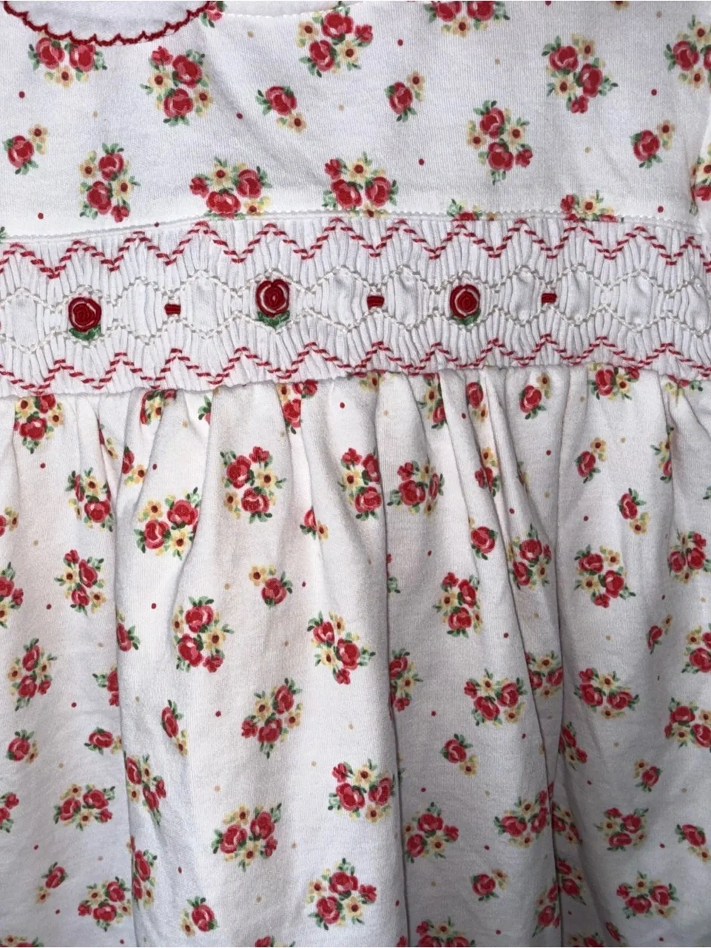 Magnolia Baby NWT Classic White & Red Floral Smocked Dress